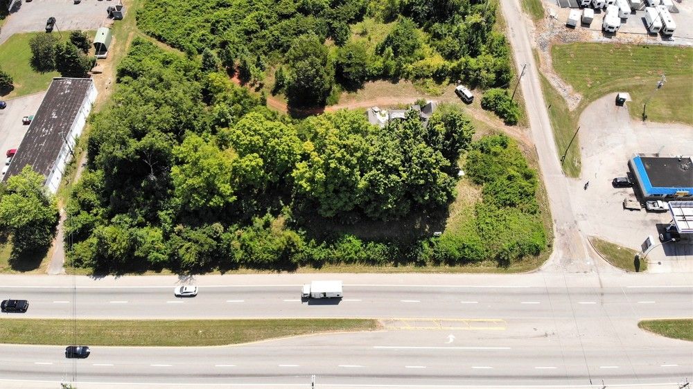 Airport Hwy Acreage: 4304 Airport Hwy, Louisville, TN 37777